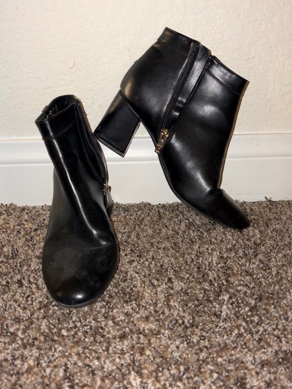 Black Women's Ankle Booties with Side Zip